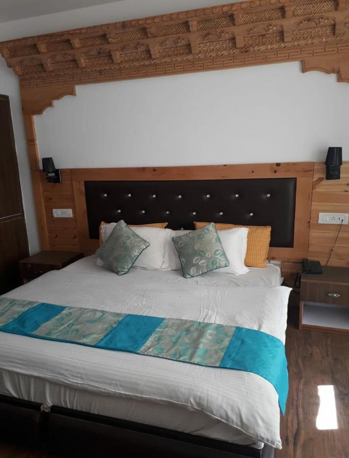 Hotel Royal Plaza Leh Ngoại thất bức ảnh