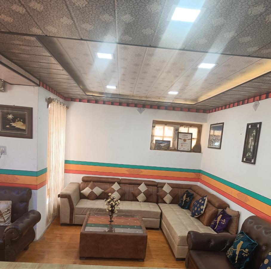 Hotel Royal Plaza Leh Ngoại thất bức ảnh